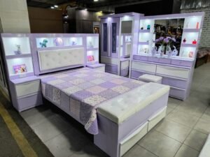 Juego de Dormitorio Morado con secretera 2 plazas